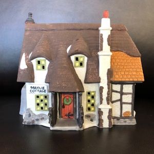 NWT Dept 56 Oliver Twist “Maylie Cottage”